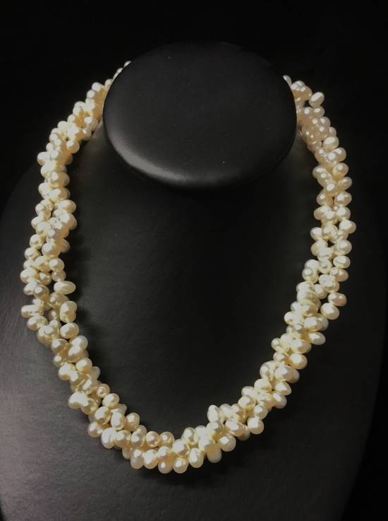 White freshwater pearl 3 strand necklace
