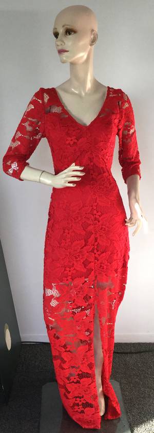 Lace full length gown with 3/4 sleeve - size 10 only